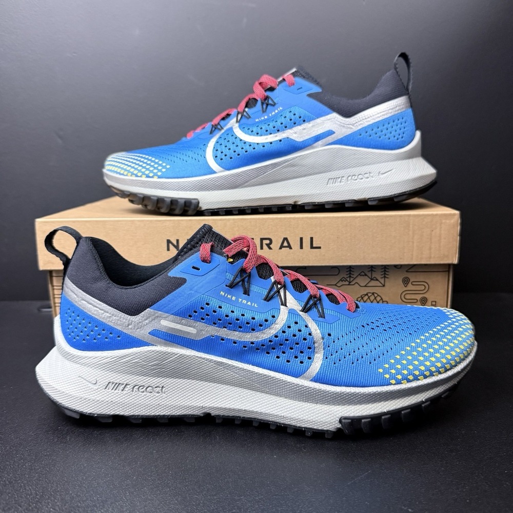 Nike Pegasus Trail 4 Mens 9 DJ6158-401 Light Photo Blue Running Hiking Shoes